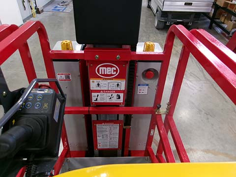 New 2026 MEC MME25 Vertical Mast Lift