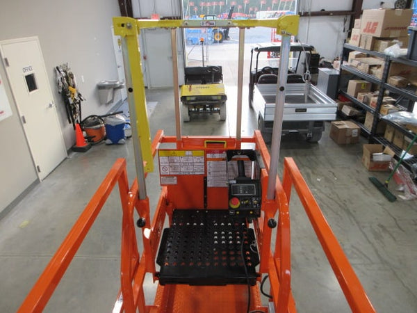 New 2026 JLG ES1930M Scissor Lift