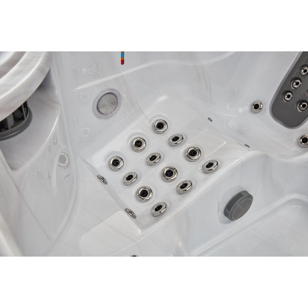 Luxury Spas 77 – Jet Acrylic Square Hot Tub with Ozonator in Gray
