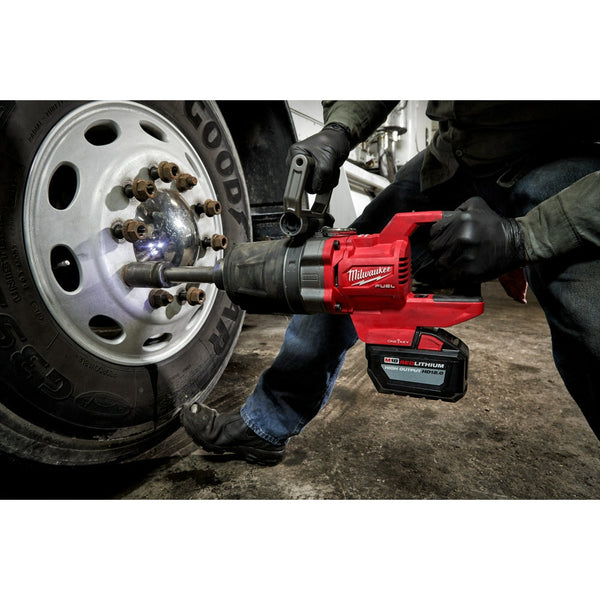 Milwaukee 2869-20 M18 FUEL 18V 1" D-Handle Anvil High Impact Wrench-Bare Tool