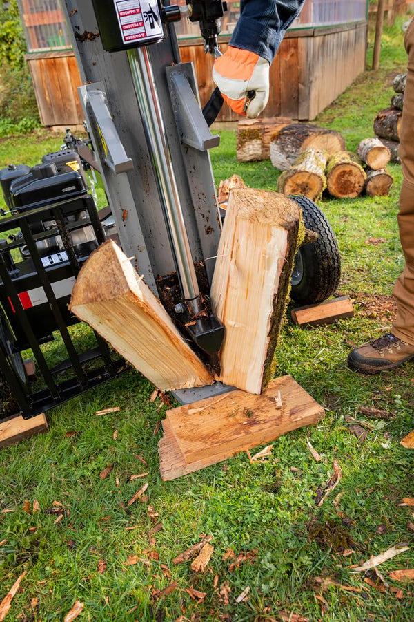 Oregon® 30-Ton 196cc Kohler HV Log Splitter with Hydraulic Fluid (OR30TKO-2)