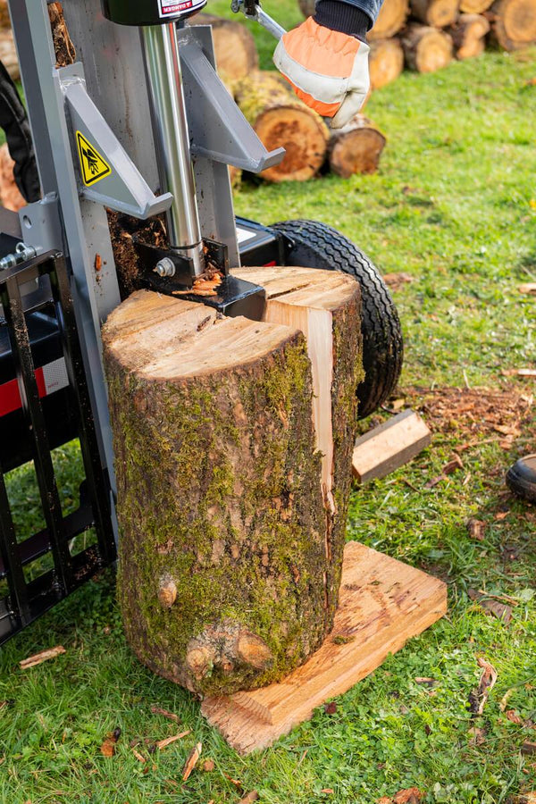 Oregon® 30-Ton 250cc Briggs & Stratton Horizontal / Vertical Log Splitter (OR30TBS-1)