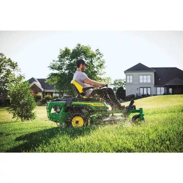 Z315E 20 HP Gas Zero-Turn Mower 106.7cm BG21130