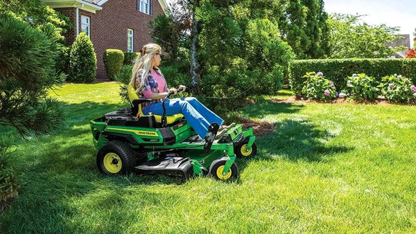 John Deere Z320R ZTrak Zero Turn Mower with 42-Inch Accel Deep Deck